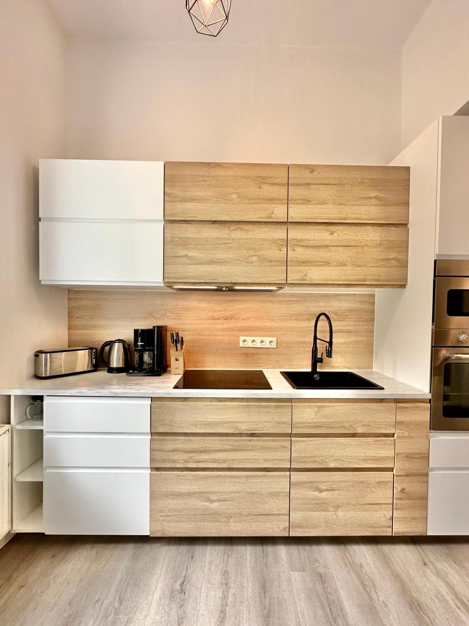 Erholsame City-Erdgeschosswohnung Mit Veranda, Grill Und Parkplatz D46Eg 奥尔登堡 外观 照片