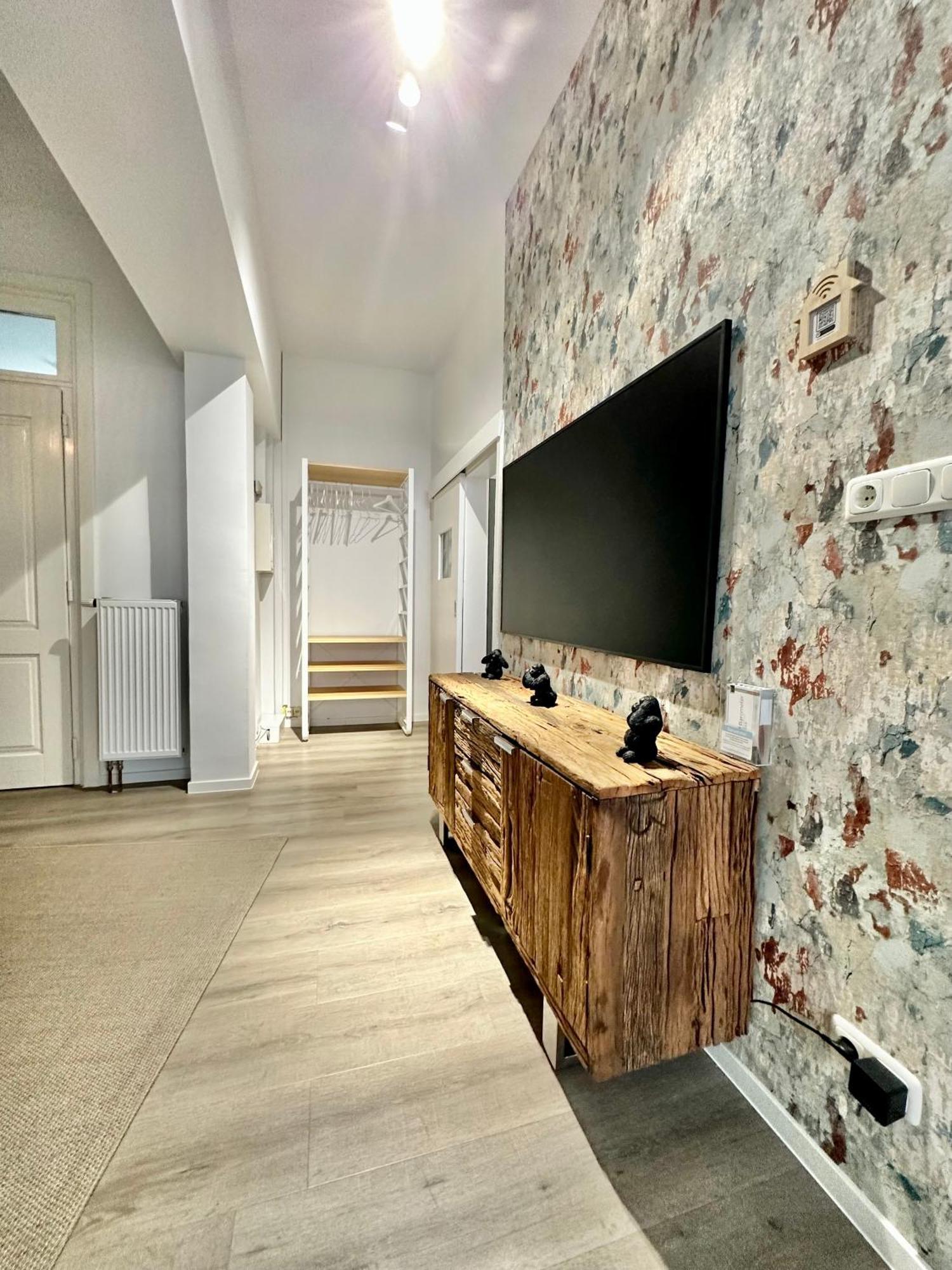 Erholsame City-Erdgeschosswohnung Mit Veranda, Grill Und Parkplatz D46Eg 奥尔登堡 外观 照片